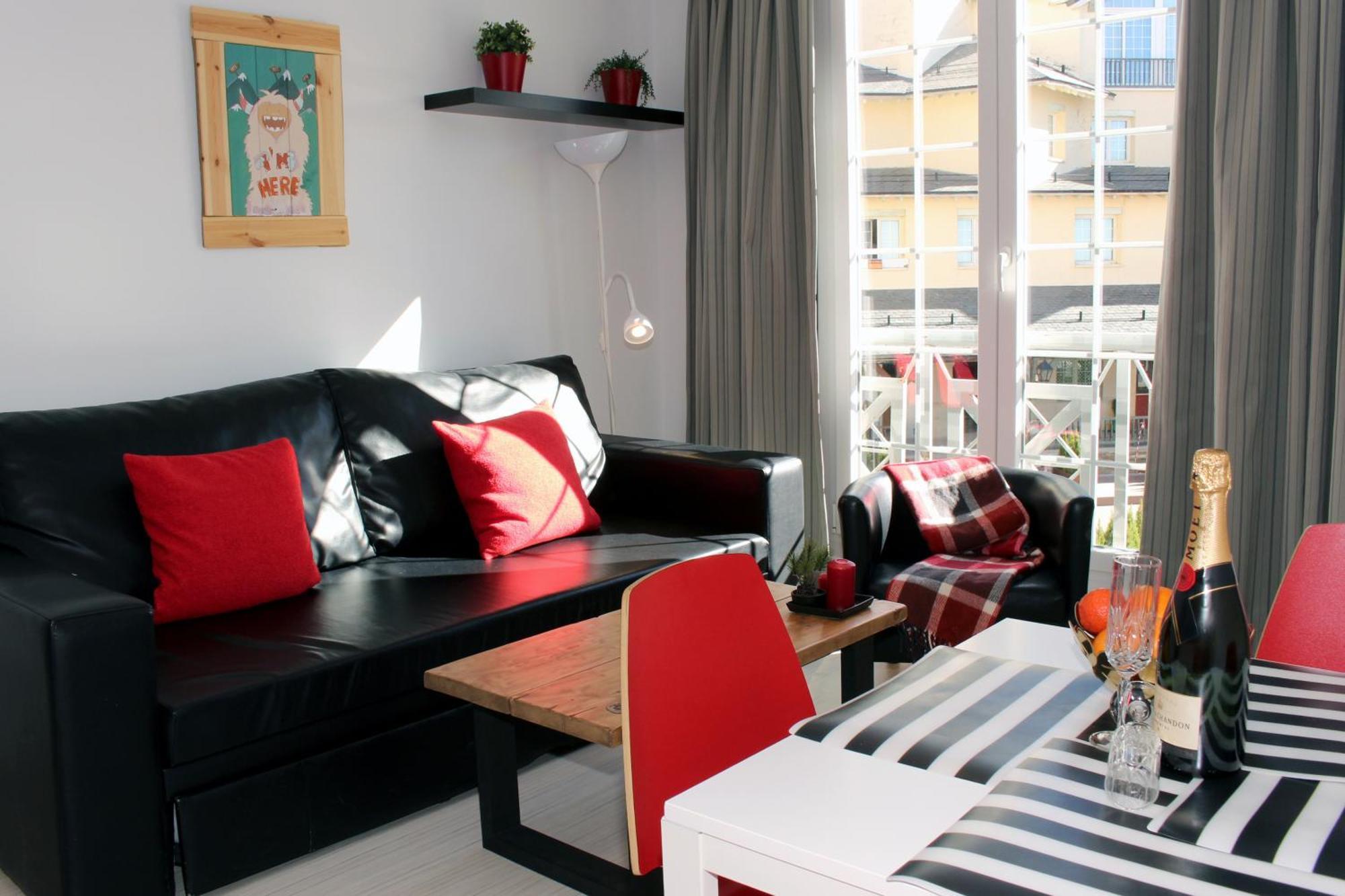 Inside Plaza Sierra Nevada Apartment Bilik gambar