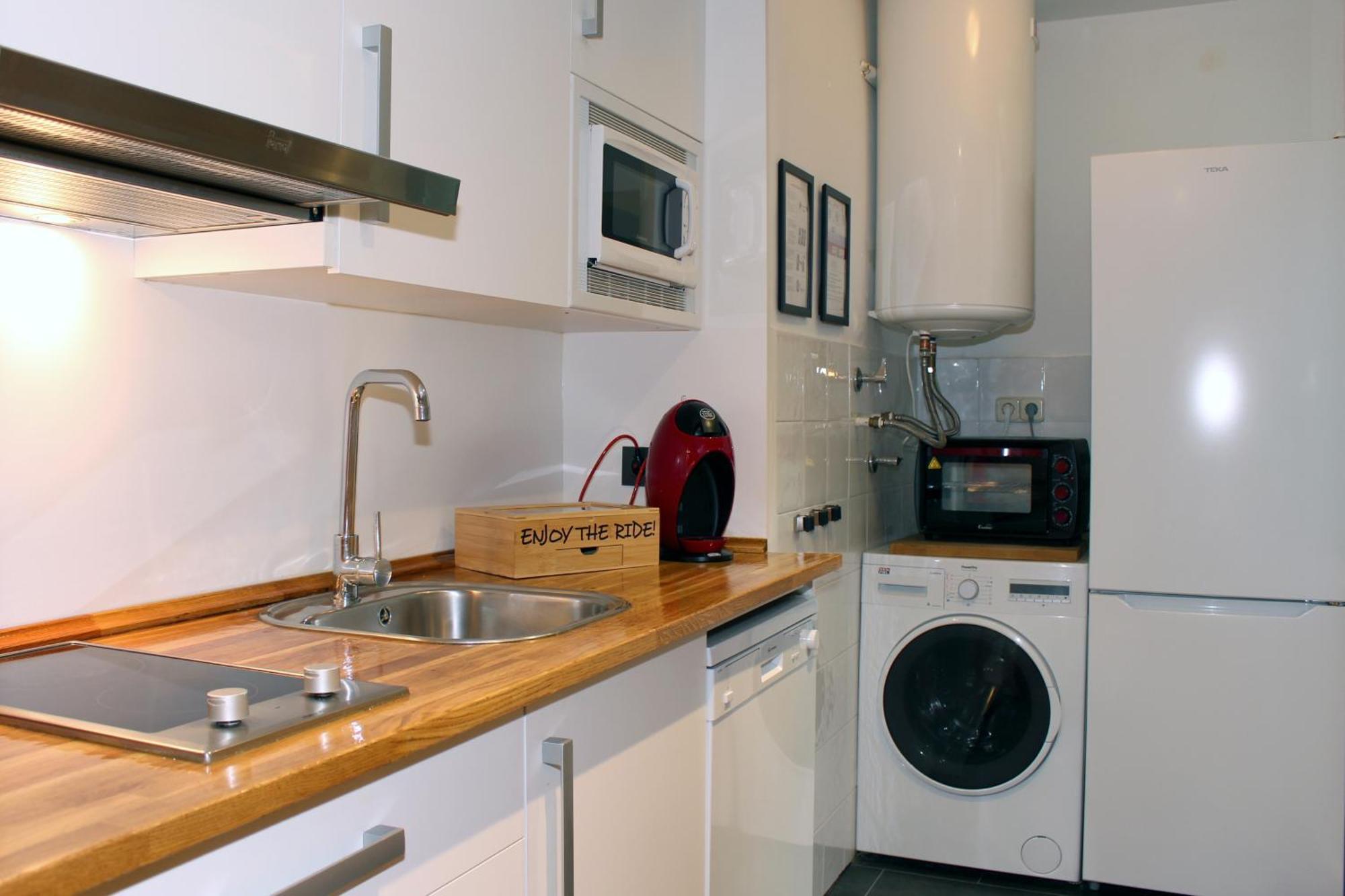 Inside Plaza Sierra Nevada Apartment Bilik gambar