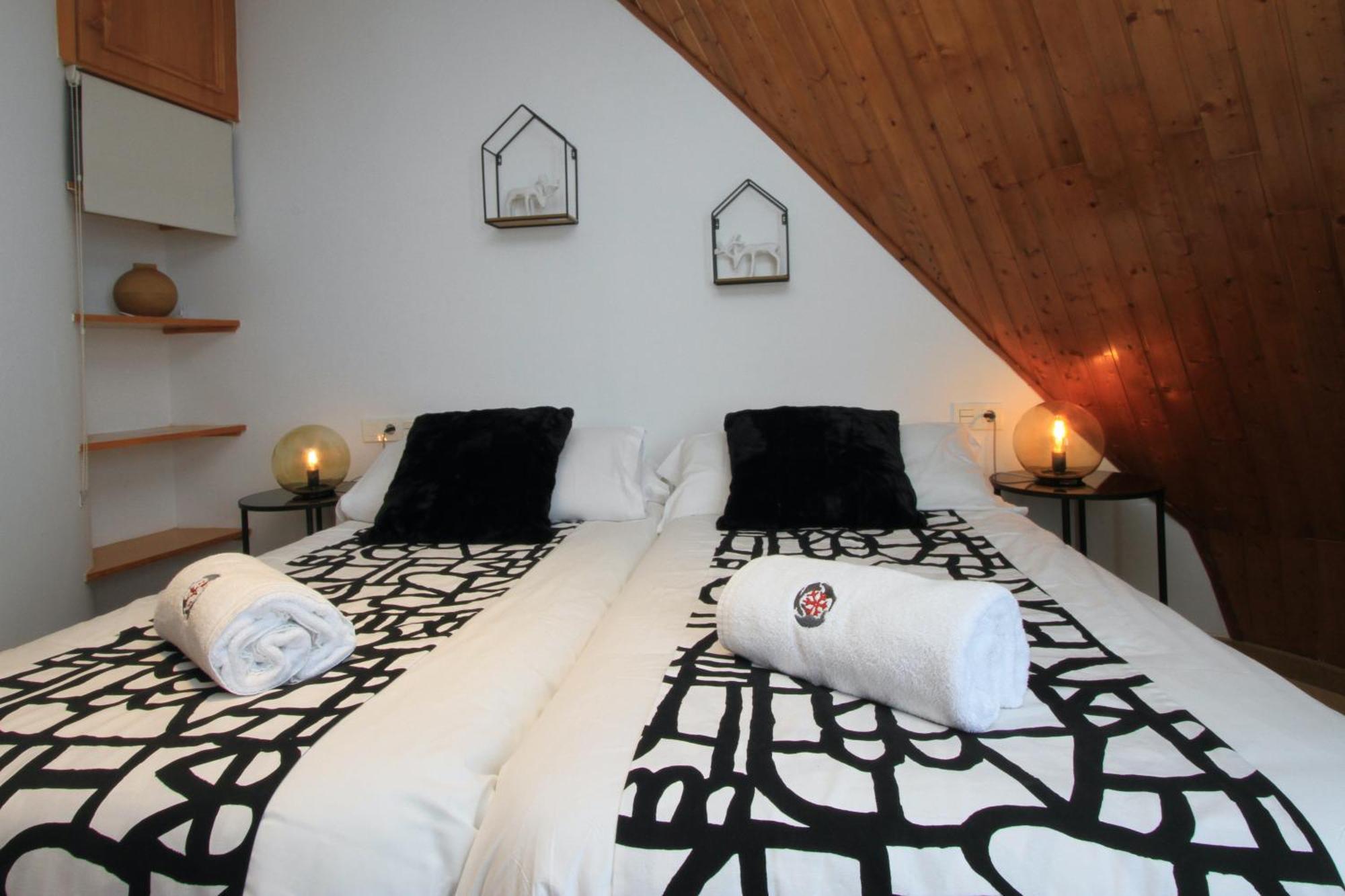Inside Plaza Sierra Nevada Apartment Bilik gambar