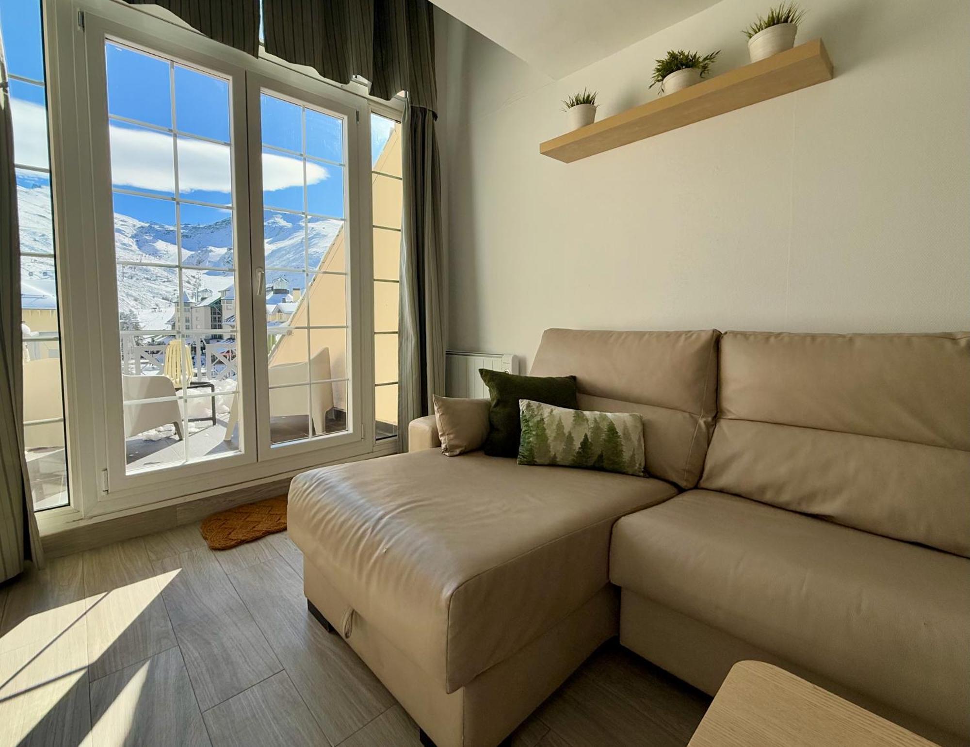 Inside Plaza Sierra Nevada Apartment Bilik gambar